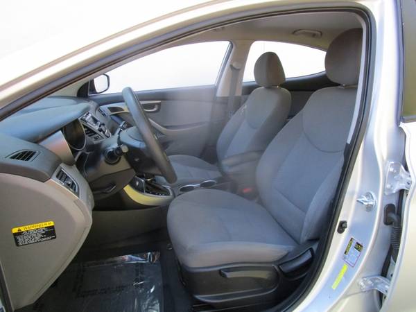2015 Hyundai Elantra - BRAND NEW TIRES - AC BLOWS ICE COLD - GAS... for sale in Sacramento , CA – photo 6