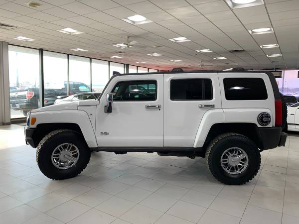 2007 HUMMER H3 LUXURY - cars & trucks - by dealer - vehicle... for sale in Springfield, IL – photo 4