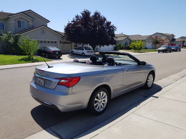 2013 Chrysler 200 Convertible (LOW MILES) for sale in Stockton, CA – photo 5