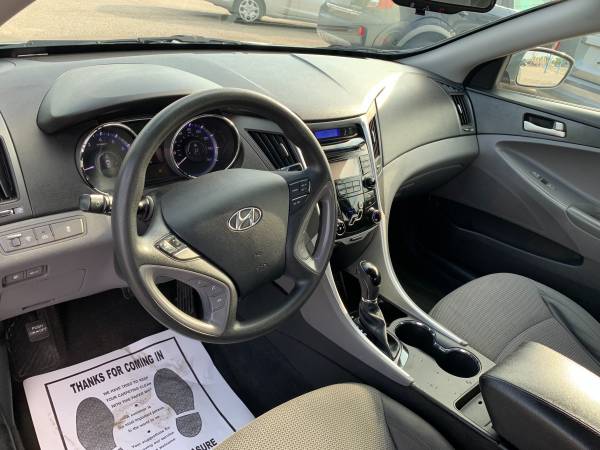 2013 Hyundai Sonata - - by dealer - vehicle automotive for sale in Wichita, KS – photo 9