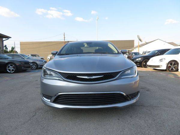 2015 CHRYSLER 200 LIMITED -EASY FINANCING AVAILABLE for sale in Richardson, TX – photo 2