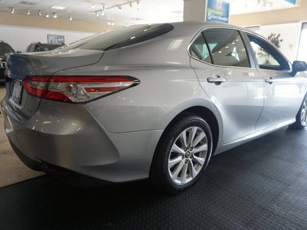 2018 Toyota Camry LE - cars & trucks - by dealer - vehicle... for sale in Glen Burnie, MD – photo 8