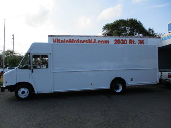 2017 Ford F-59 Commercial Stripped Chassis 22 FOOT STEP VAN 14K for sale in south amboy, IN – photo 6