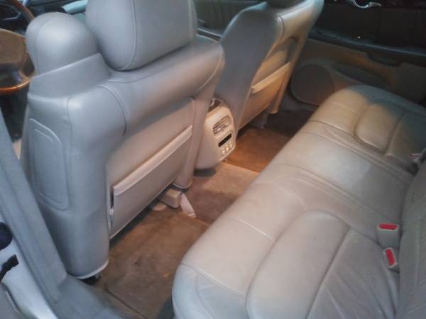 Pure luxury at a discount 03 Cadillac DeVille DHS 2000 - cars &... for sale in Philadelphia, PA – photo 9
