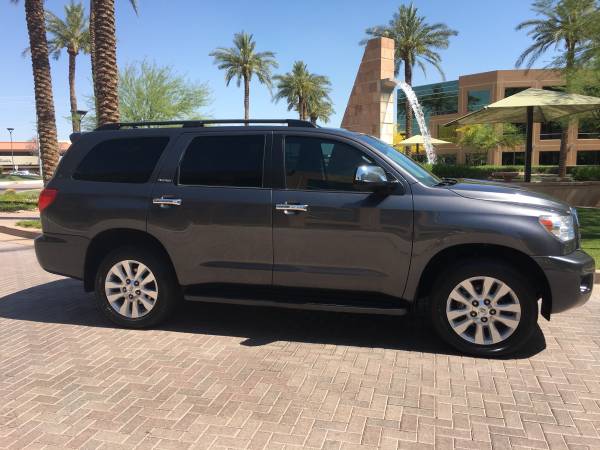 2016 Toyota Sequoia PLATINUM 4WD Seats 7 New Tires Loaded SUV! for sale in Scottsdale, AZ – photo 2
