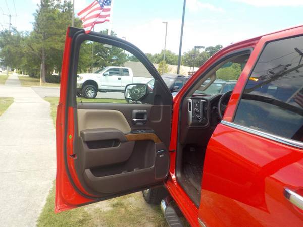 2017 Chevrolet Silverado 1500 LTZ CREW CAB 4X4, LEATHER,... for sale in Virginia Beach, VA – photo 19