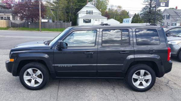 2011 JEEP PATRIOT LATITUDE - - by dealer - vehicle for sale in Lewiston, ME – photo 3