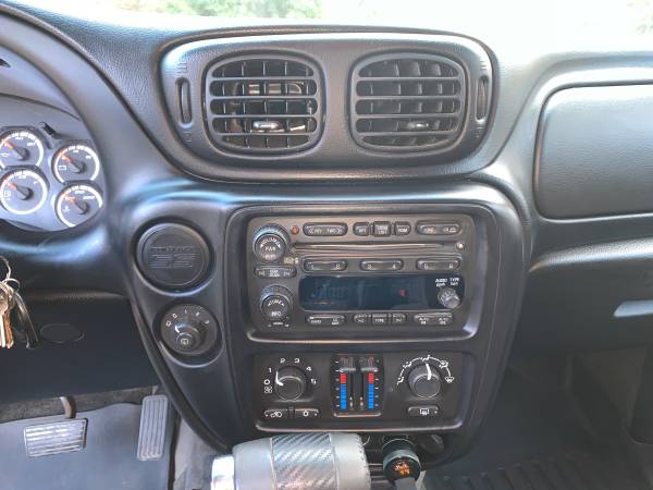 2007 Chevy Trailblazer SS - cars & trucks - by owner - vehicle... for sale in Zimmerman, MN – photo 15