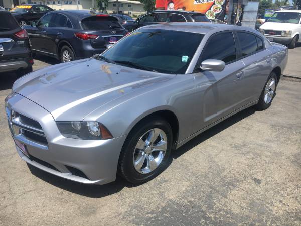 2013 Dodge Charger SE LOW MILES! (US MOTORS) for sale in Stockton, CA