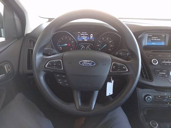 2017 Ford Focus SE Sedan - cars & trucks - by dealer - vehicle... for sale in Redding, CA – photo 17
