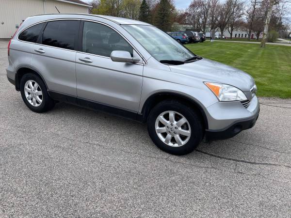 Nice 2007 Honda CR-V AWD - - by dealer - vehicle for sale in Holland , MI – photo 2