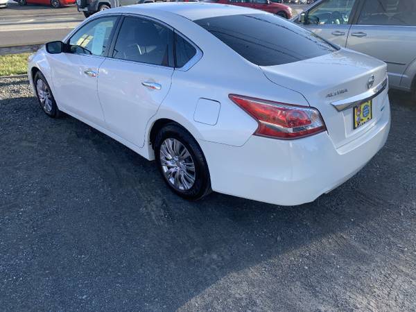 2013 Nissan Altima 2 5 S - - by dealer - vehicle for sale in Gilbertsville, PA – photo 5