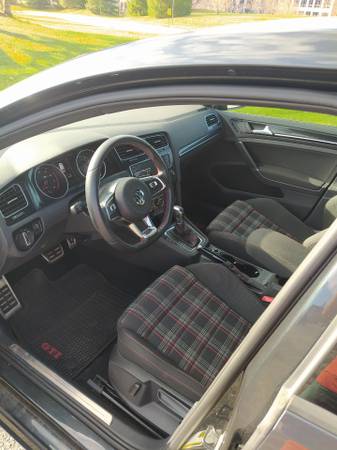 2017 VW Volkswagen GTI S Sedan Compact - cars & trucks - by owner -... for sale in Deerfield, IL – photo 9
