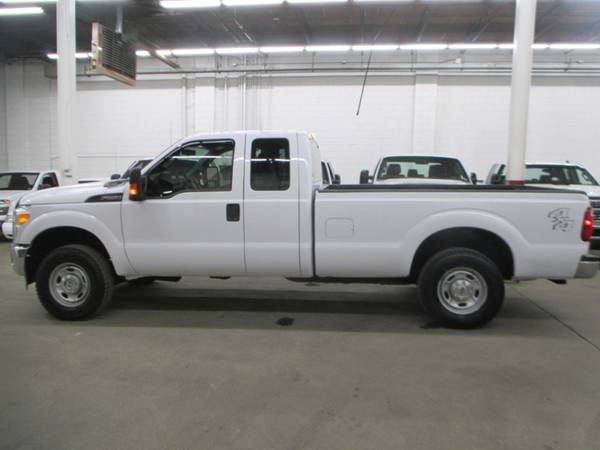 2014 Ford Super Duty F-250 XL 4WD Ext Cab Long Bed V8 Gas F250 for sale in Highland Park, IL – photo 11