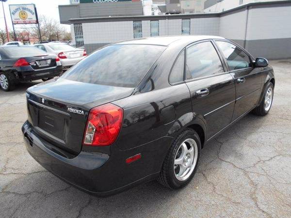 2008 Suzuki Forenza - - by dealer - vehicle automotive for sale in Lakewood, CO – photo 3