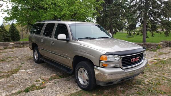 2002 GMC Yukon XL - - by dealer - vehicle automotive for sale in Minneapolis, MN – photo 2