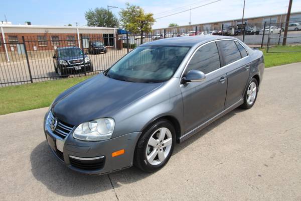 2008 VOLKSWAGEN SEL ONE OWNER IN EXCELLENT CONDITION! - cars & for sale in Dallas, TX – photo 4