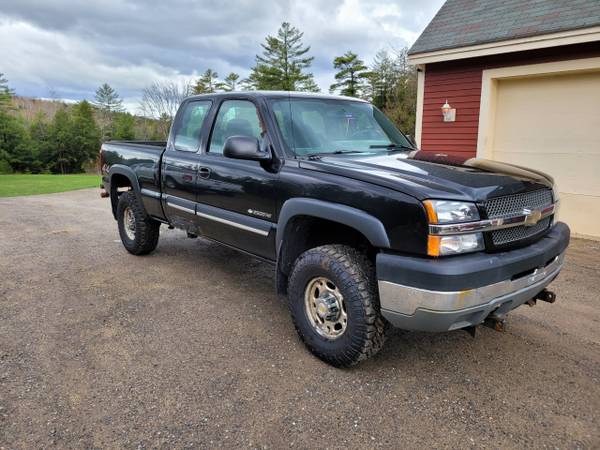 2004 Chevy Silverado 2500 HD 4X4 TODAY - - by dealer for sale in Belmont, MA – photo 5