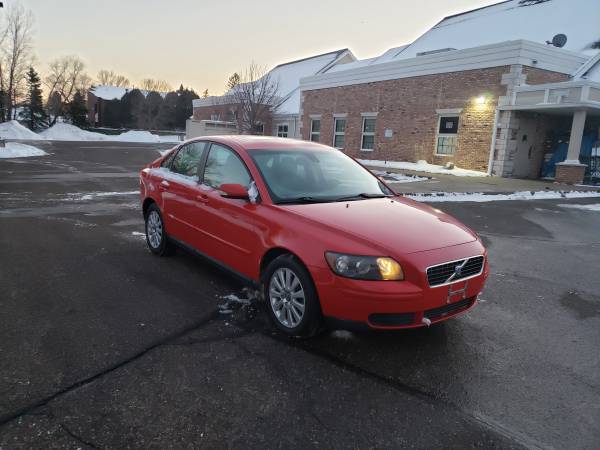 2005 Volvo S40, 110xxx miles, newer tires, new brakes - cars & for sale in Saint Paul, MN – photo 7