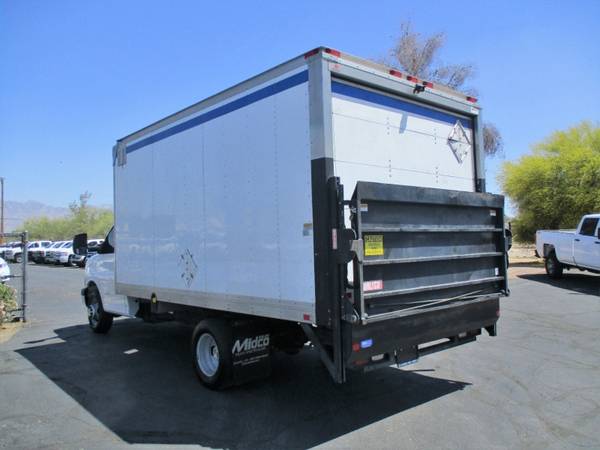 2012 Chevrolet Express Commercial Cutaway Van Box Truck with side for sale in Tucson, NM – photo 4
