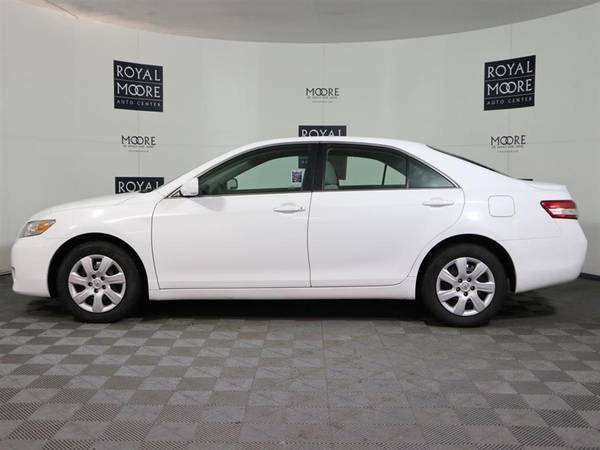 2011 Toyota Camry LE EASY FINANCING!! - cars & trucks - by dealer -... for sale in Hillsboro, OR – photo 6