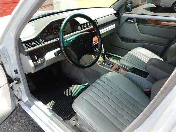 1992 MERCEDES-BENZ 300D for sale in Hendersonville, NC – photo 9