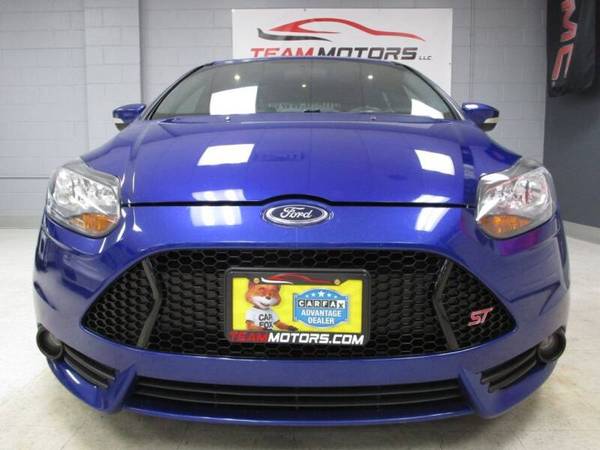 2013 Ford Focus *Bad Credit OK* *Manual Drive* - cars & trucks - by... for sale in East Dundee, WI – photo 4