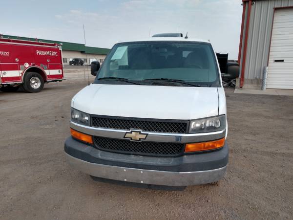 2014 Chevy Express 11 Passenger Van 83k Miles - cars & trucks - by... for sale in Filer, ID – photo 3
