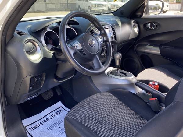 2016 Nissan JUKE SL suv WHITE - cars & trucks - by dealer - vehicle... for sale in Salinas, CA – photo 16