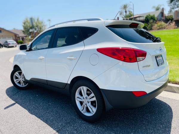 2011 Hyundai Tucson GLS LOADED CLEAN TITLE for sale in San Clemente, CA – photo 9