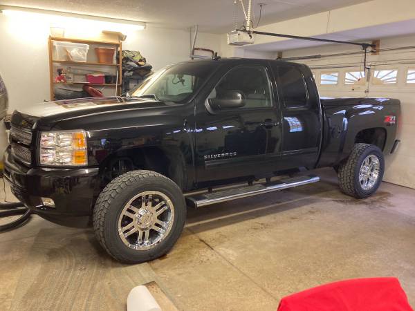 2013 chevy Silverado Z71 - lifted for sale in Swayzee, IN – photo 10