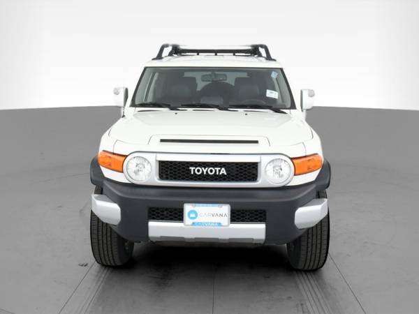 2014 Toyota FJ Cruiser Sport Utility 2D suv White - FINANCE ONLINE -... for sale in Knoxville, TN – photo 17