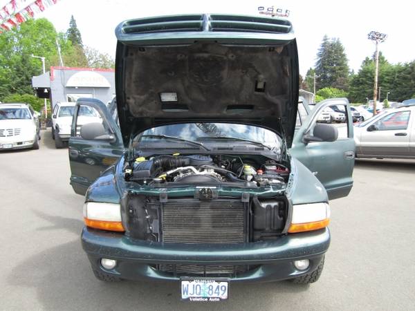 1998 Dodge Durango 4dr 4X4 SLT RUNS GREAT BEST BUY AROUND ! - cars for sale in Milwaukie, OR – photo 24