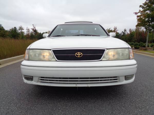 1999 Toyota Avalon XLS - cars & trucks - by dealer - vehicle... for sale in Greenville, SC – photo 2