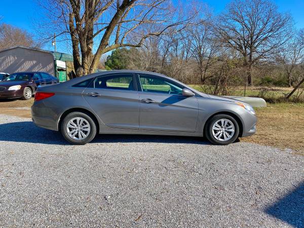 2011 Hyundai Sonata - cars & trucks - by owner - vehicle automotive... for sale in Bentonville, AR – photo 4