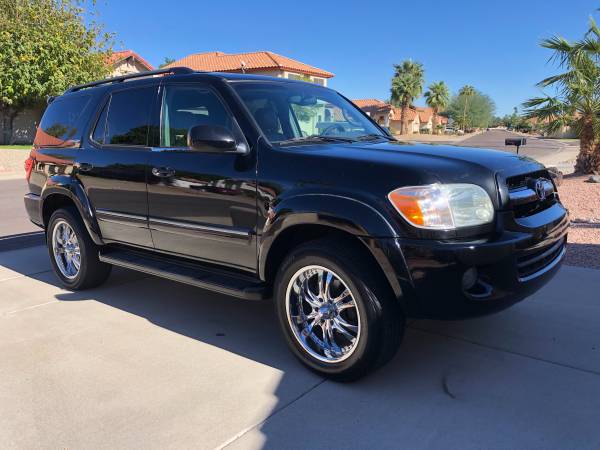 2005 Toyota sequoia Limited 4WD - cars & trucks - by owner - vehicle... for sale in Glendale, AZ – photo 2