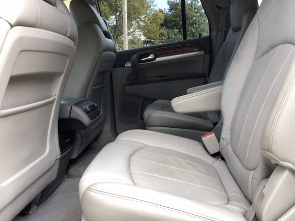 2010 BUICK ENCLAVE FULLY LOADED - cars & trucks - by owner - vehicle... for sale in Nashville, AR – photo 12