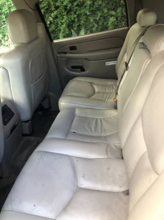 SMOGGED 2005 Chevy Tahoe XL-Leather-3rd Row Seat!! ($3750!) - cars &... for sale in INGLEWOOD, CA – photo 3