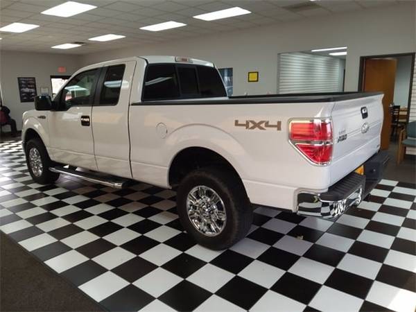2011 Ford F-150 XLT - cars & trucks - by dealer - vehicle automotive... for sale in Green Bay, WI – photo 2