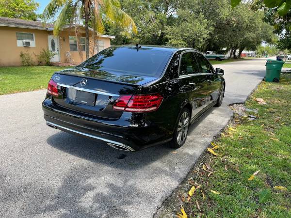 2016 Mercedes benz C300 - - by dealer - vehicle for sale in Hollywood, FL – photo 5