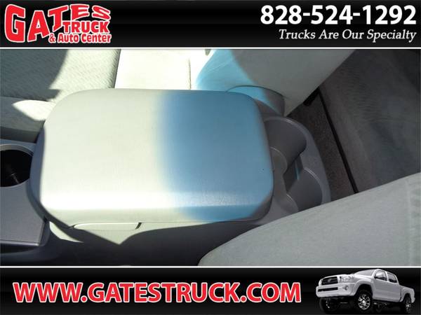 2010 Toyota Tacoma Double Cab 4WD V6 *Silver* - cars & trucks - by... for sale in Franklin, NC – photo 22