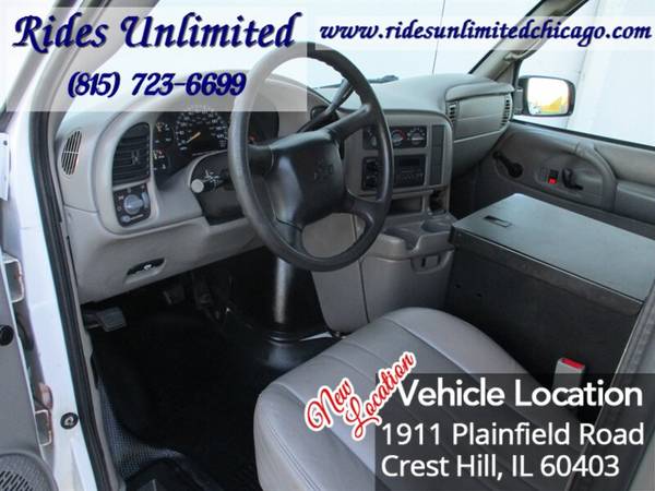 2005 Chevrolet Astro Cargo - - by dealer - vehicle for sale in Crest Hill, IL – photo 12