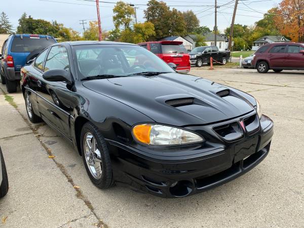 2003 Pontiac Grand AM GT - cars & trucks - by dealer - vehicle... for sale in Mount Clemens, MI – photo 2