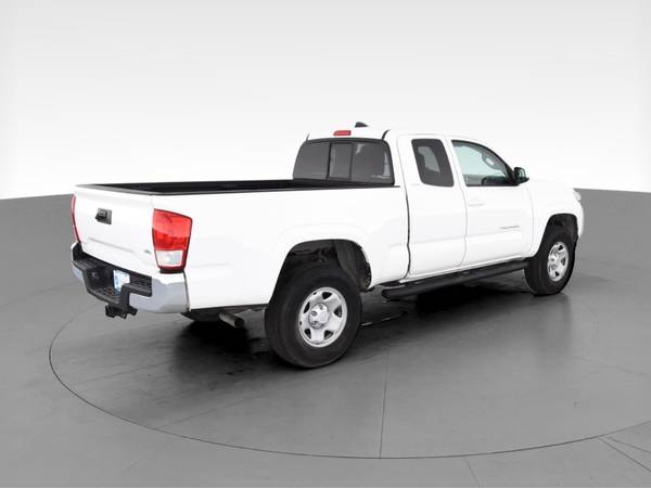 2016 Toyota Tacoma Access Cab SR5 Pickup 4D 6 ft pickup White - -... for sale in Muncie, IN – photo 11
