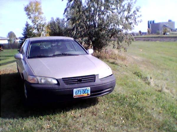 1999 Toyota Camry LE 4 dr sedan - cars & trucks - by owner - vehicle... for sale in Grand Forks, ND – photo 2
