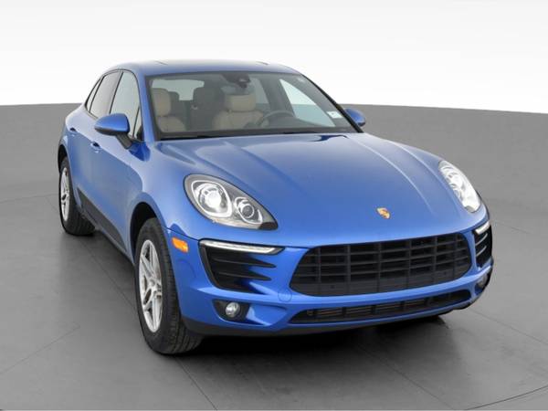 2017 Porsche Macan Sport Utility 4D suv Blue - FINANCE ONLINE - cars... for sale in Revere, MA – photo 16