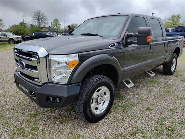 2016 Ford F-250SD XLT - - by dealer - vehicle for sale in Chillicothe, OH – photo 3