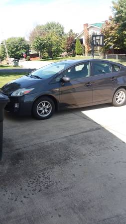 2011 toyota prius - cars & trucks - by owner - vehicle automotive sale for sale in Johnson City, TN