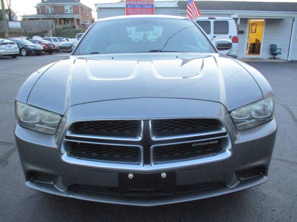 2011 Dodge CHARGER SE WOW IMMACULATE CONDITIONS PLUS 90 DAYS - cars for sale in Roanoke, VA – photo 2