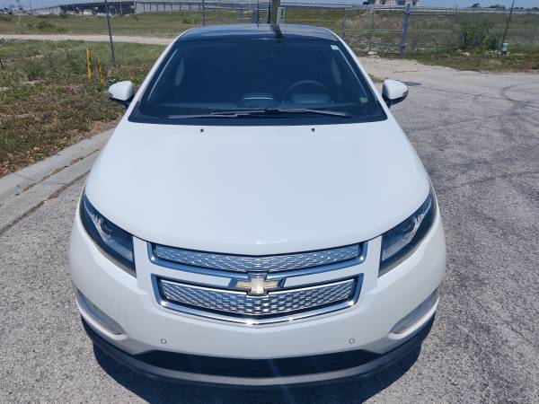 2012 Chevy Volt Hybrid Hackback GORGEOUS ONE-OWNER - cars & for sale in Clearwater, FL – photo 12